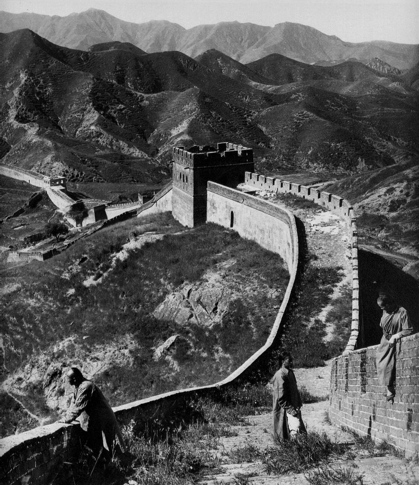 Greatwall-large-opening-11-abril